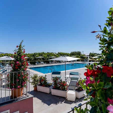 Dipladenia Garden Country Resort Mascali Exterior foto
