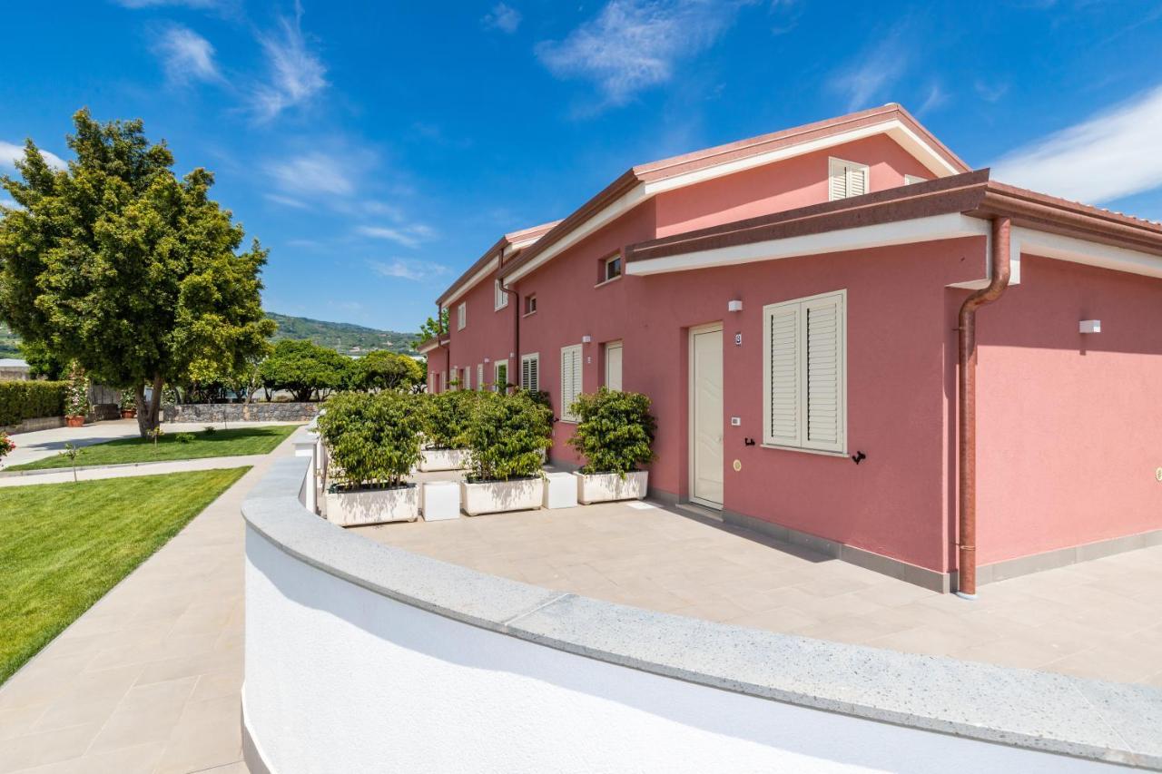 Dipladenia Garden Country Resort Mascali Exterior foto