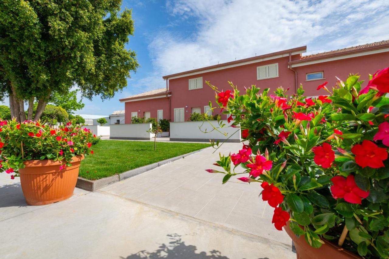 Dipladenia Garden Country Resort Mascali Exterior foto